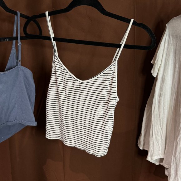 CAPSULE WARDROBE , BASIC BUNDLE - Picture 10 of 16